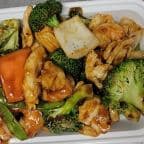 Best Double Delight with Hunan Sauce(Contains shrimp) in Erie, PA