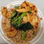 Best Chicken with Broccoli in Erie, PA